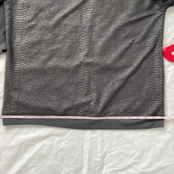 IRIS SINGER Collection Top 3/4 Sleeve Color-Gray Size-Large - Picture 14 of 15